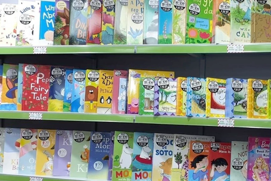 An image of a book shelf with kids book